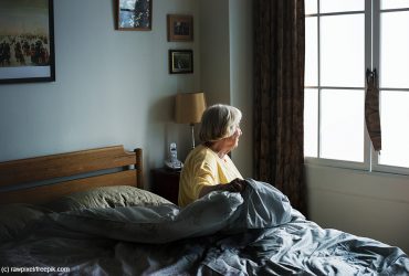 schlafstörungen im alter mit der tagespflege gegenwirken