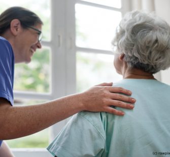 umschulung zum altenpfleger beim m&m pflegedienst leipzig stötteritz